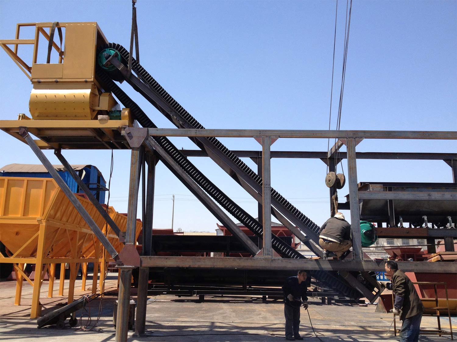 YHZS25�ƶ�ʽ����վ